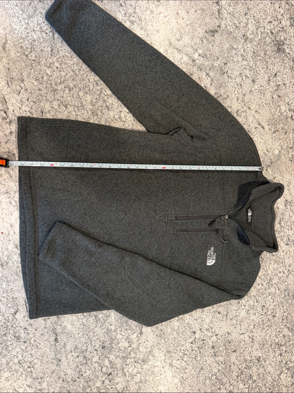 The North Face Men’s Charcoal Gray Zip-Up Fleece Pullover
